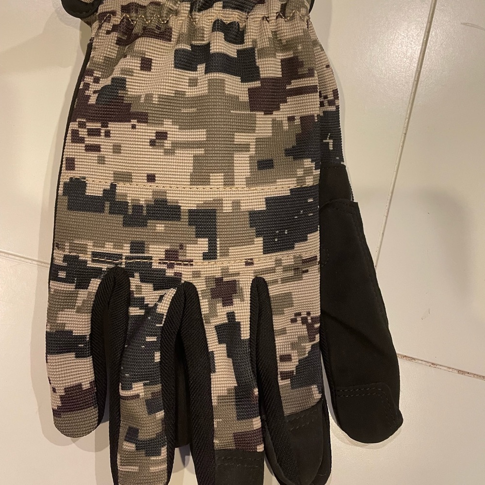 Touchscreen Digital Camo Padded Palm Utility Gloves